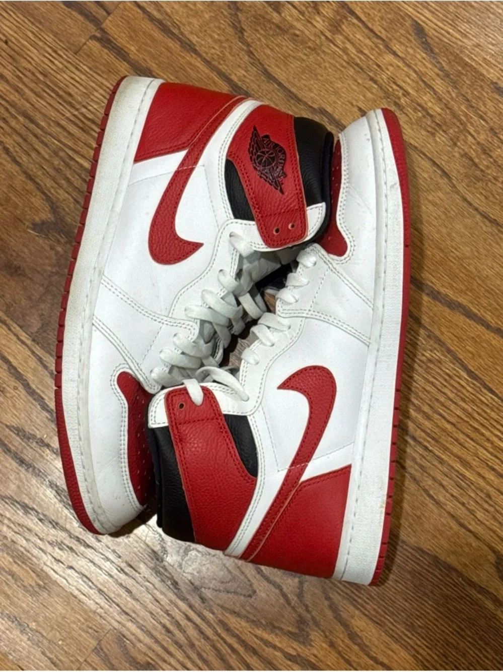Nike Jordan Men’s White and Red High-Top Sneakers SIZE 11